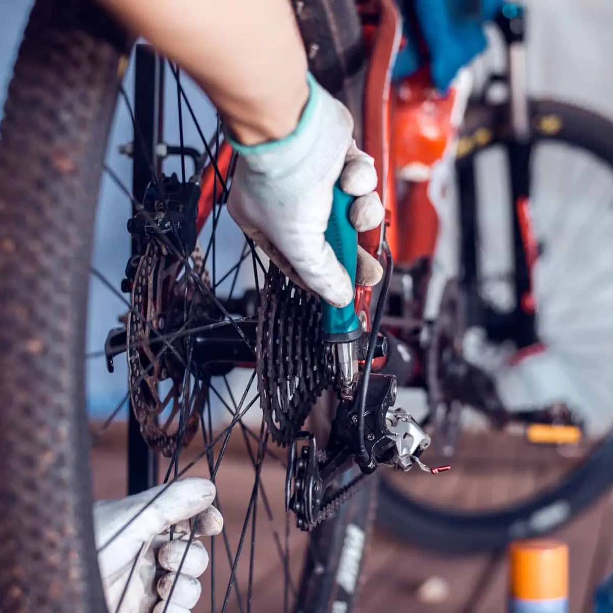 Entretenir son vélo à domicile